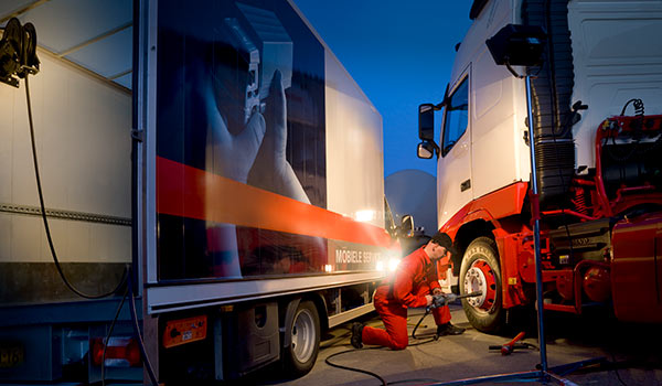 highway vehicles on board power compressor